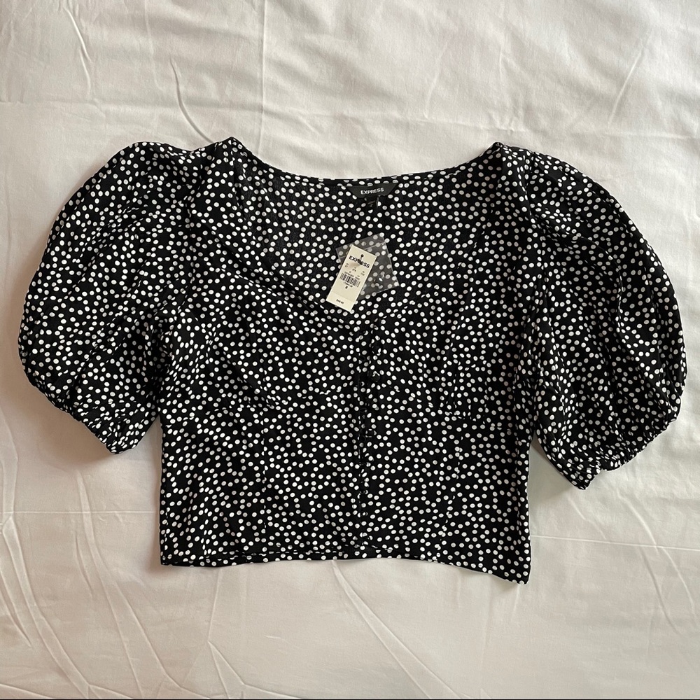 Express Puff-Sleeve Black&White Polka Dot Crop Top